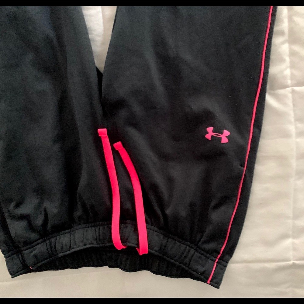 Grey and pink under armor youth xl sweatpants
